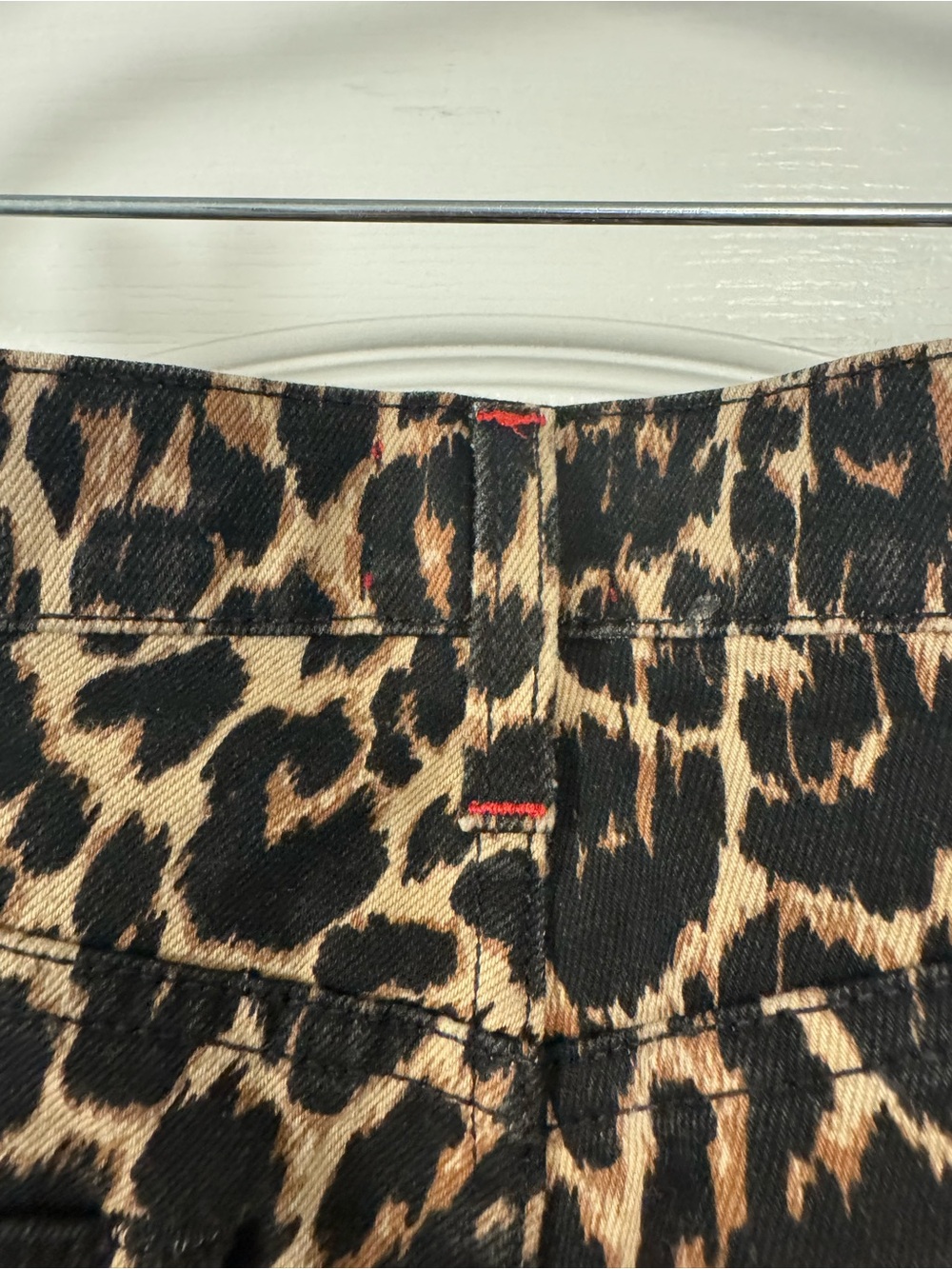 Alice + Olivia Leopard Print Jeans - Picture 9 of 14